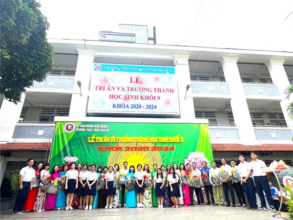 Lễ Tri Ân Và Trưởng Thành Học Sinh Khối 9 Niên Khóa 2020 - 2024