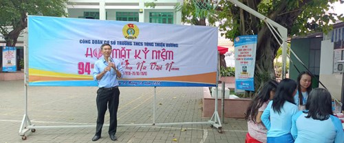 Hình ảnh họp mặt kỉ niệm ngày 20/10