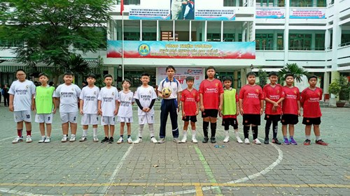 Hình ảnh thi đấu giải bóng bóng đá cúp TTV ngày 09/11/2024