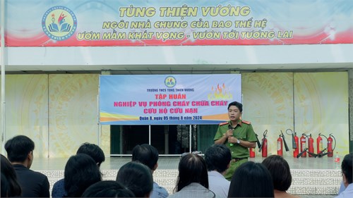 Một số hình ảnh tập huấn phòng cháy chữa cháy, cứu hộ cứu nạn