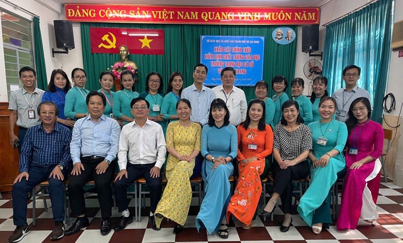 Hình ảnh Đoàn Đánh giá ngoài khảo sát chính thức