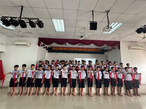 Lễ trưởng thành đội năm học 2024 - 2025