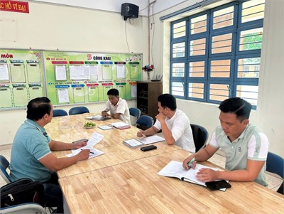 Sinh hoạt chuyên môn tổ giáo dục thể chất tuần 2 tháng 1/2025