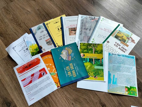 Đội viên, học sinh THCS Bình Thọ thiết kế sách trong hội thi “Lớn lên cùng sách”