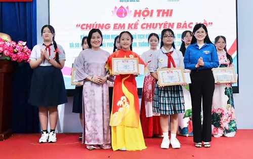 Giải Ba hội thi “Chúng em kể chuyện Bác Hồ”
