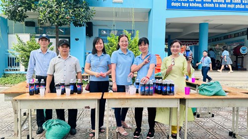 Ngày 22 tháng 01 năm 2025, Công đoàn trường Trung học cơ sở Huỳnh Văn Nghệ tổ chức ngày hội ẩm thực mừng Xuân Ất Tỵ năm 2025
