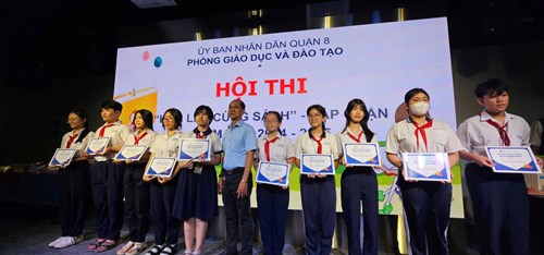 Hội thi “Lớn lên cùng sách” - Khi trang sách mở ra những chân trời sáng tạo