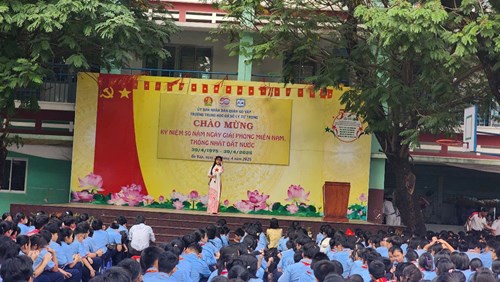 Chào mừng 50 năm Giải phóng miền Nam