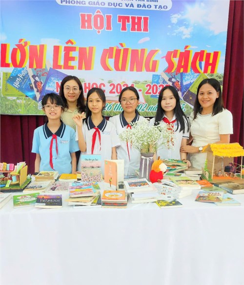 Hội thi “Lớn lên cùng sách” cấp Quận năm 2024-2025