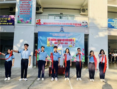 Lễ trưởng thành Đội viên khối 9 năm học 2024 - 2025