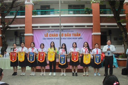 Sinh hoạt dưới cờ tuần 19 Năm học 2024 - 2025