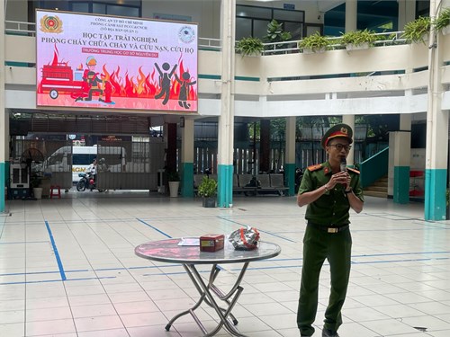 Chuyên đề: phòng ngừa tai nạn vũ khí, chất cháy, chất nổ và các chất độc hại