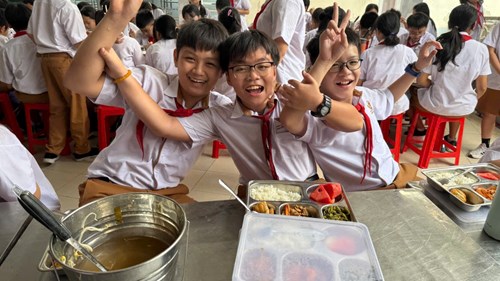 Thực đơn tuần 13 - HK2 (21/04/2025 - 26/04/2025)