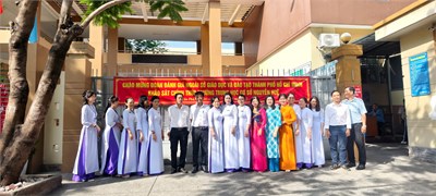 Trường THCS Nguyễn Huệ đón Đoàn đánh giá ngoài kiểm định chất lượng giáo dục của Sở Giáo dục và Đào tạo