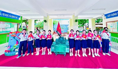 Chào mừng 50 năm ngày Giải phóng Miền nam thống nhất đất nước (30/4/1975 - 30/4/2025)