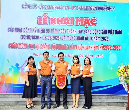 Sáng ngày 04 tháng 01 năm 2025 Trường THCS Nguyễn Văn Nghi tham dự Lễ khai mạc các hoạt động kỷ niệm 95 năm ngày thành lập Đảng Cộng Sản Việt Nam (03/02/1930 - 03/02/2025) và Mừng Xuân Ất Tỵ năm 2025