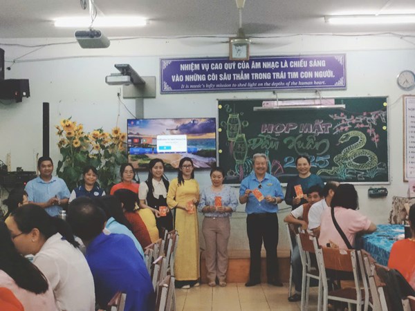 Sinh hoạt câu lạc bộ công đoàn tháng 02 với chủ đề “MỪNG ĐẢNG - MỪNG XUÂN - MỪNG ĐẤT NƯỚC ĐỔI MỚI”