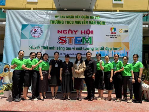 Ngày hội STEM - Chủ đề  Đổi mới sáng tạo vì một tương lai tốt đẹp hơn 