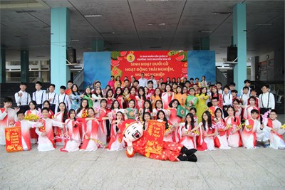 Tết đoàn viên - Xuân khởi sắc