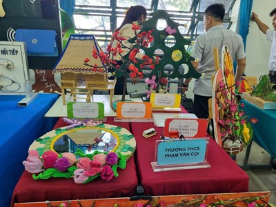 Hội thi đồ dùng dạy học THCS năm học 2024-2025