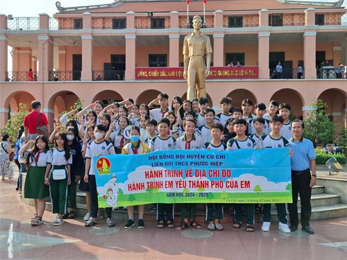 Tham quan học tập ngoại khóa 2025