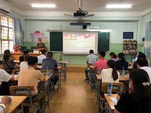 Ngày 29/4/2025, Trường THCS Quang Trung tổ chức họp CMHS khối 9 để triển khai công tác xét tốt nghiệp THCS năm học 2024 - 2025 và Tuyển sinh vào lớp 10 năm học 2025 - 2026