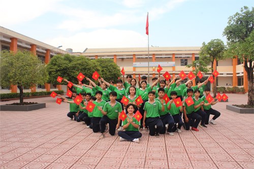 Chào mừng kỷ niệm 50 năm Giải phóng Miền Nam Thống nhất Đất Nước (30/4/1975 - 30/4/2025)