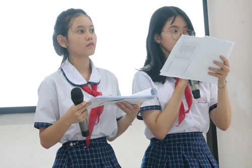 Về hướng dẫn thi tuyển sinh vào lớp 10 THPT các trường tuyển sinh chương trình dạy học và học các môn Toán, Khoa học và tiếng Anh Tích hợp (theo Đề án 5695) năm học 2025-2026