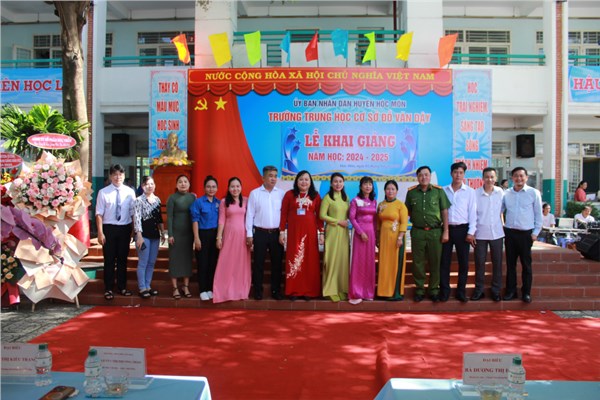 Lễ khai giảng năm học 2024 - 2025