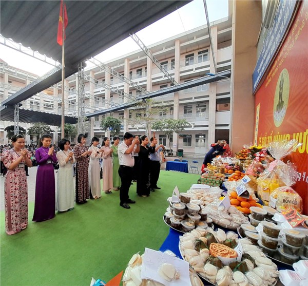 Lễ Giỗ Tổ Hùng Vương - Năm Học 2024 - 2025